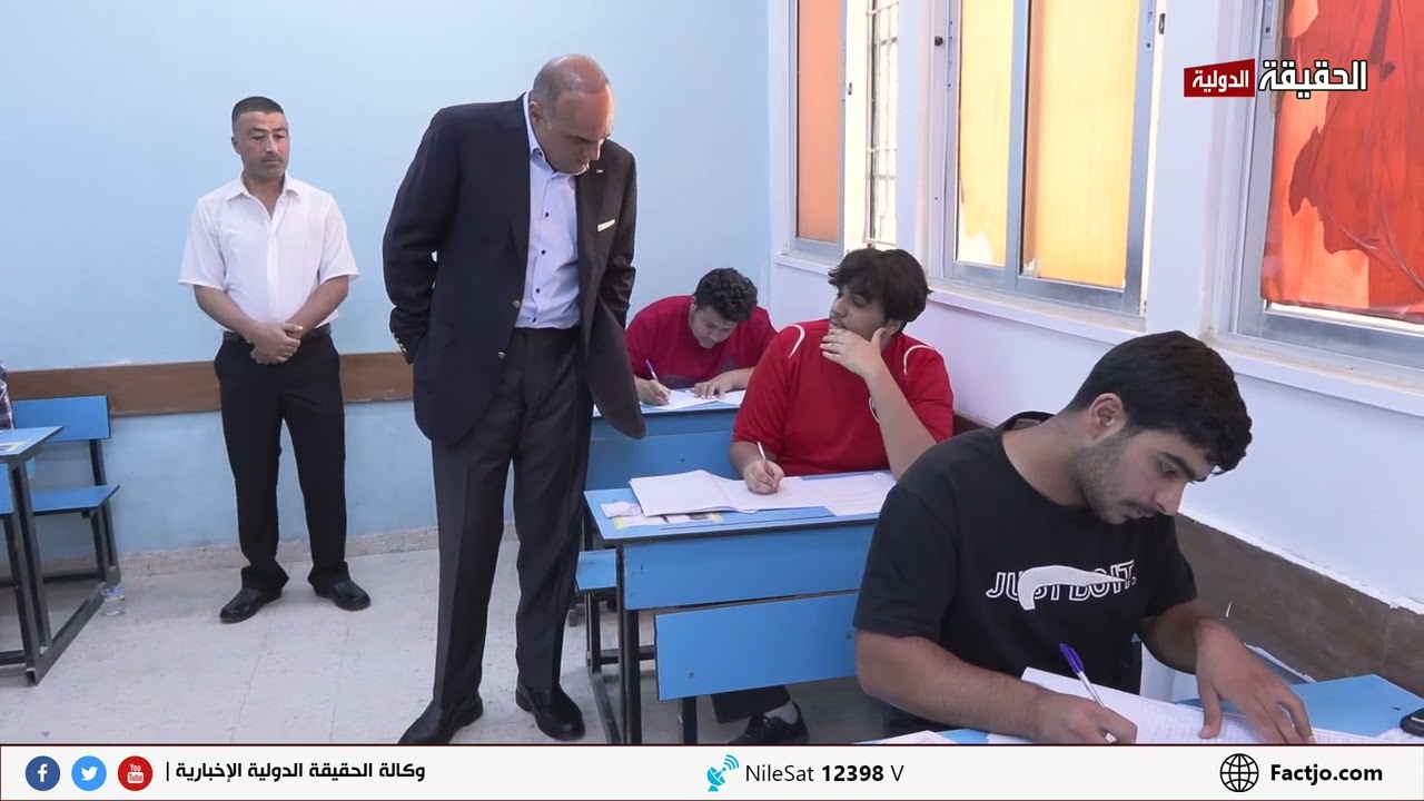 رئيس الوزراء يتفقد قاعات التوجيهي بالمفرق