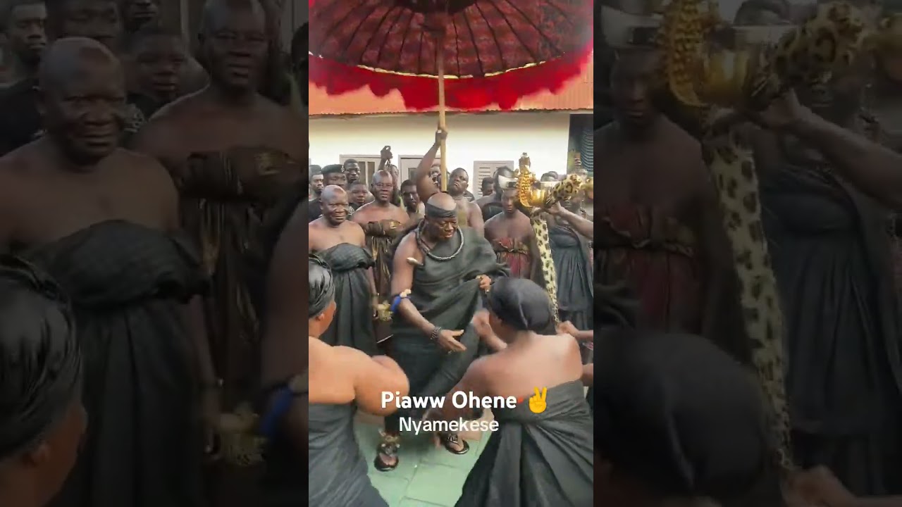 Asantehene displays super fantastic cultural dance #Asantehene #Otumfuor #Osei Tutu II