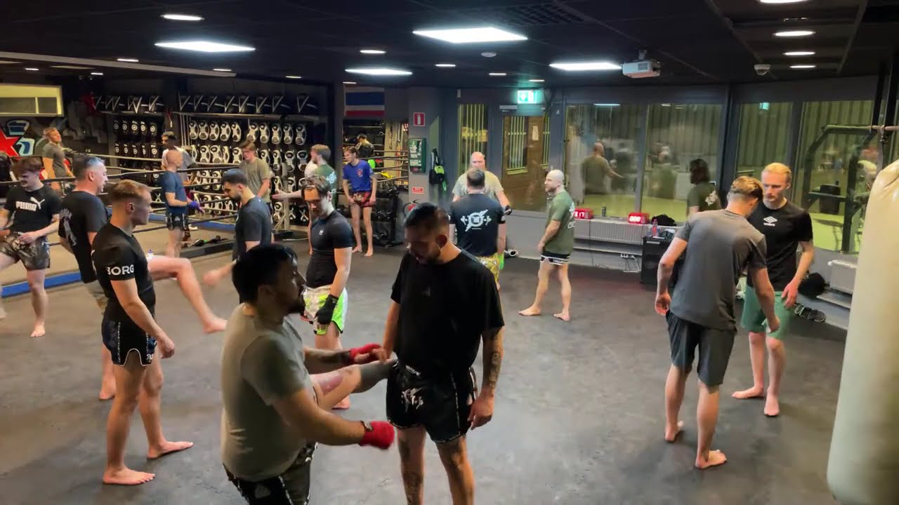 TMT Thaiboxing  sänder live!