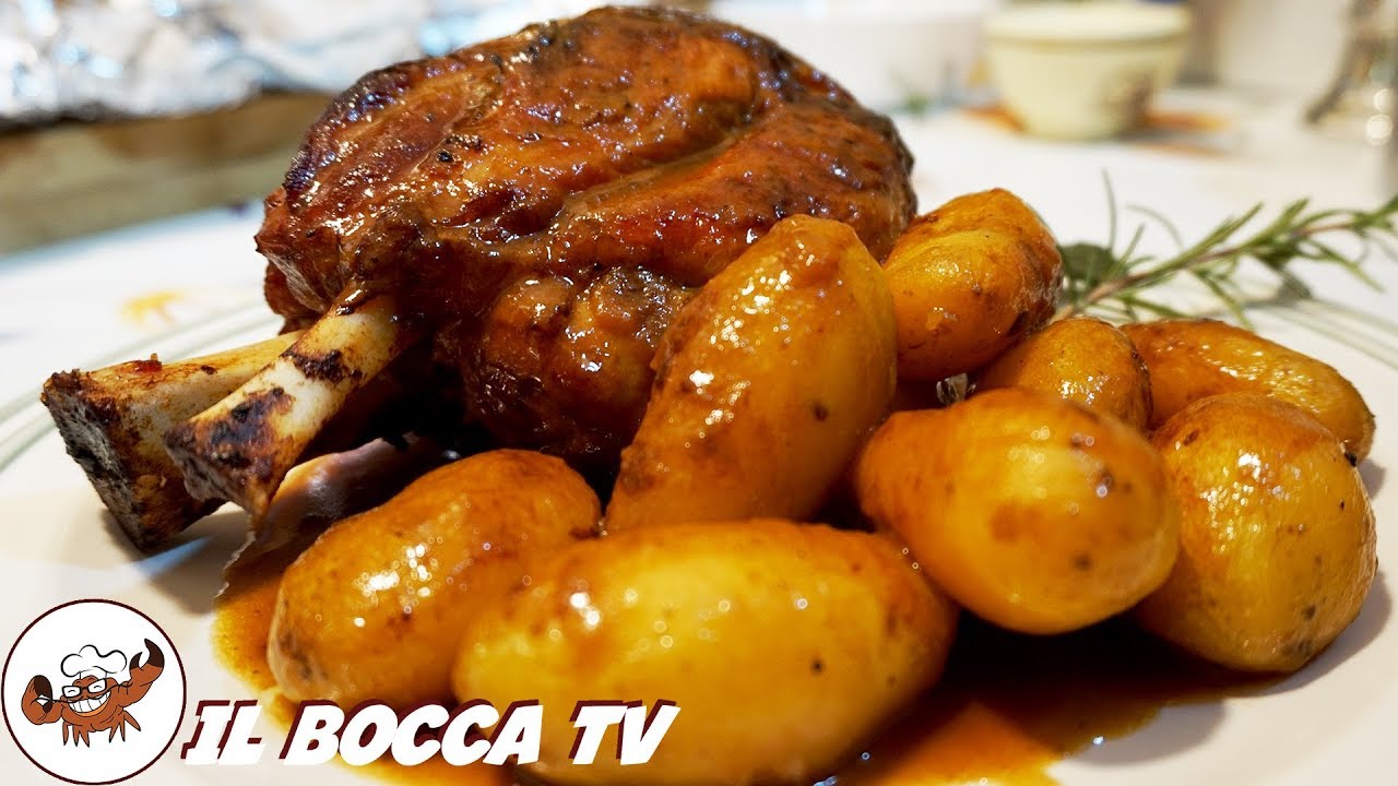 563 - Stinco di maiale con patate novelle...ho già i brividi alla pelle! (secondo di carne sfizioso)