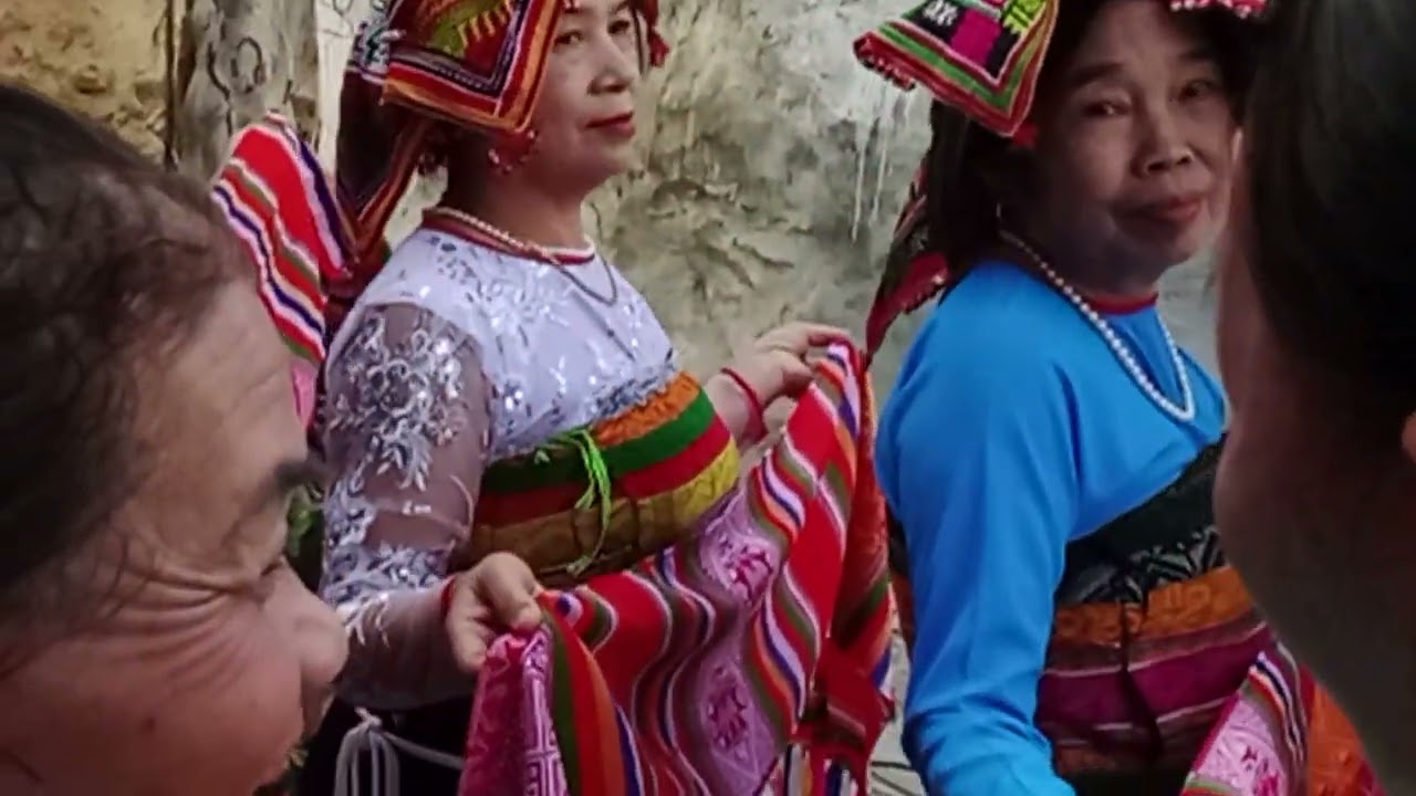 ngày mùng 1 ngày lễ chùa tén tàn mường lát