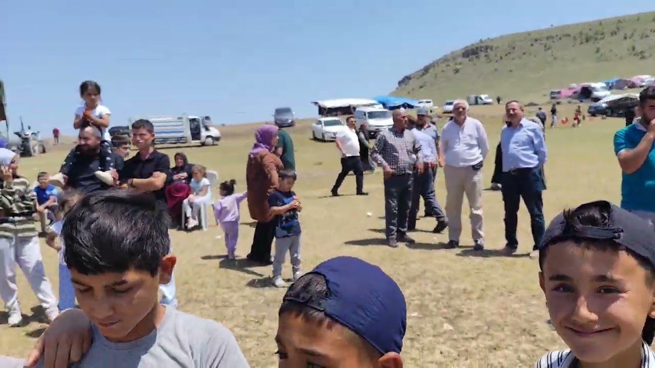 Akçakent köyümüzün piknik şenliği hayırlı olsun Haydar başkanımıza teşekkür ederim