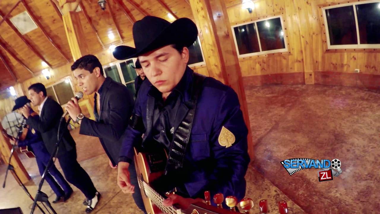 Saul y Samuel ft. Los Del Arroyo - El De Las Flechas 