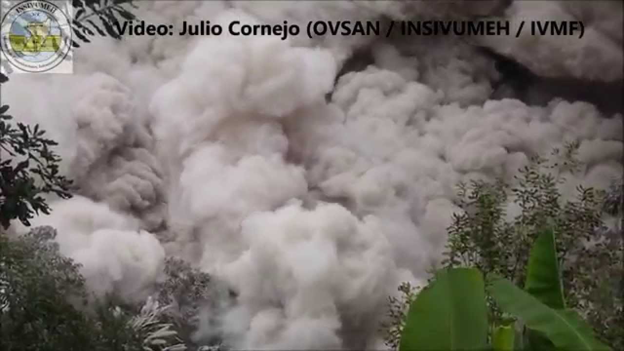 Flujo piroclastico, Volcan Santiaguito 9 de mayo, 2014 (6 de 8)