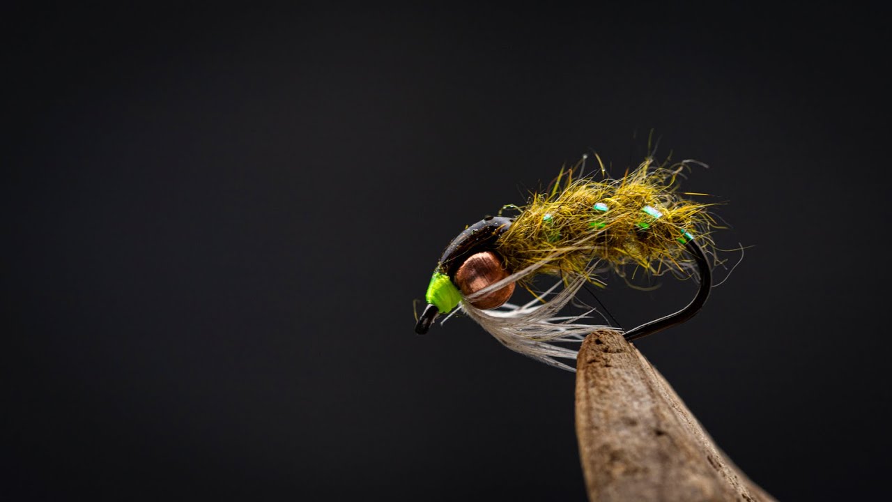 The HOLY GRAIL of flies! You need this in your arsenal of fish catching flies! FLY TYING TUTORIAL