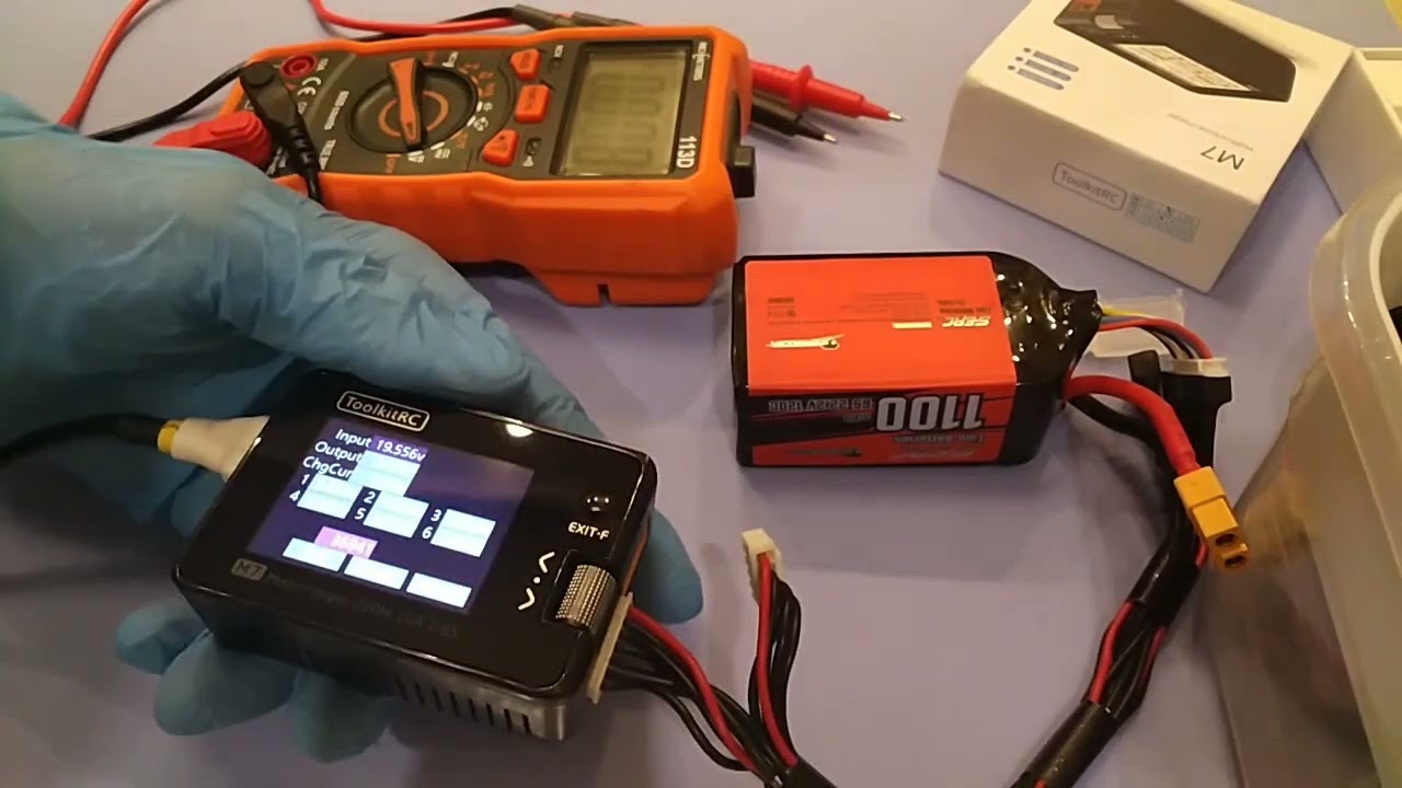 Калибровка зарядного устройства ToolkitRC M7