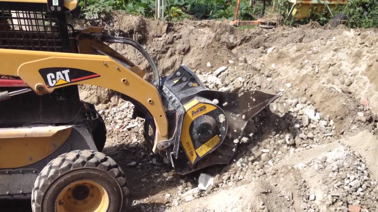 CATERPILLAR 248B MB- L140