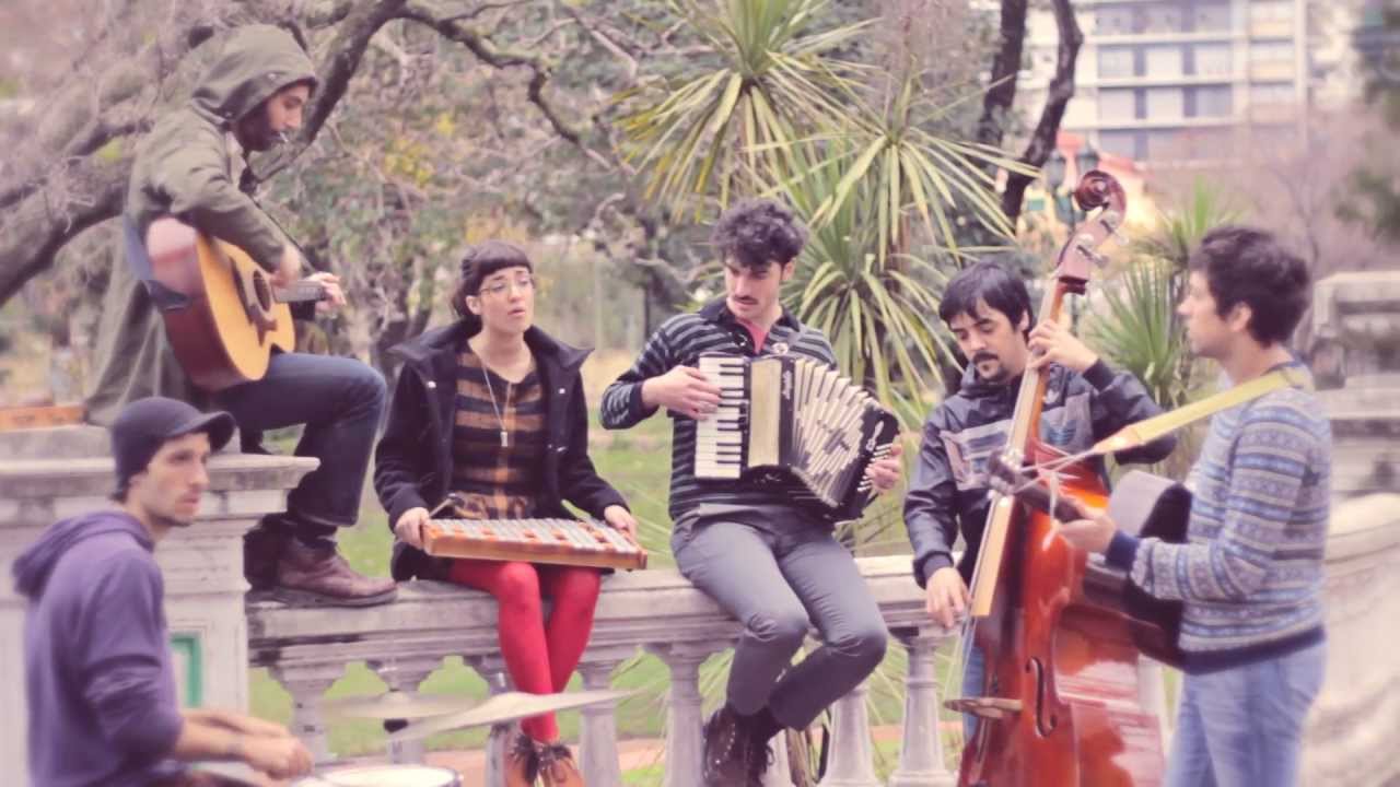 Pequeña Orquesta de Trovadores - 