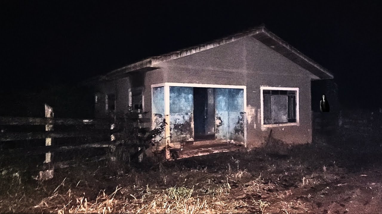MADRUGA DE MEDO! NINGU&Eacute;M MORA NESTA CASA ASSOMBRADA