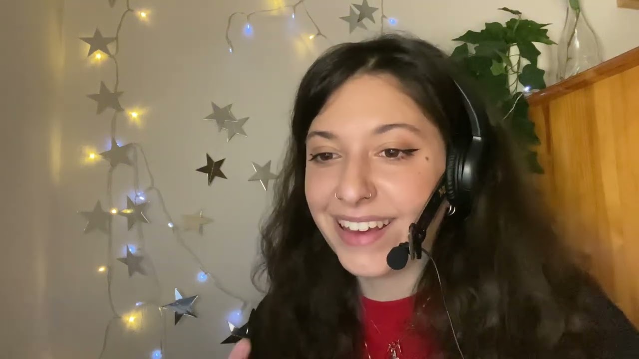 Servizio clienti che consiglia serie e film - asmr soft spoken roleplay