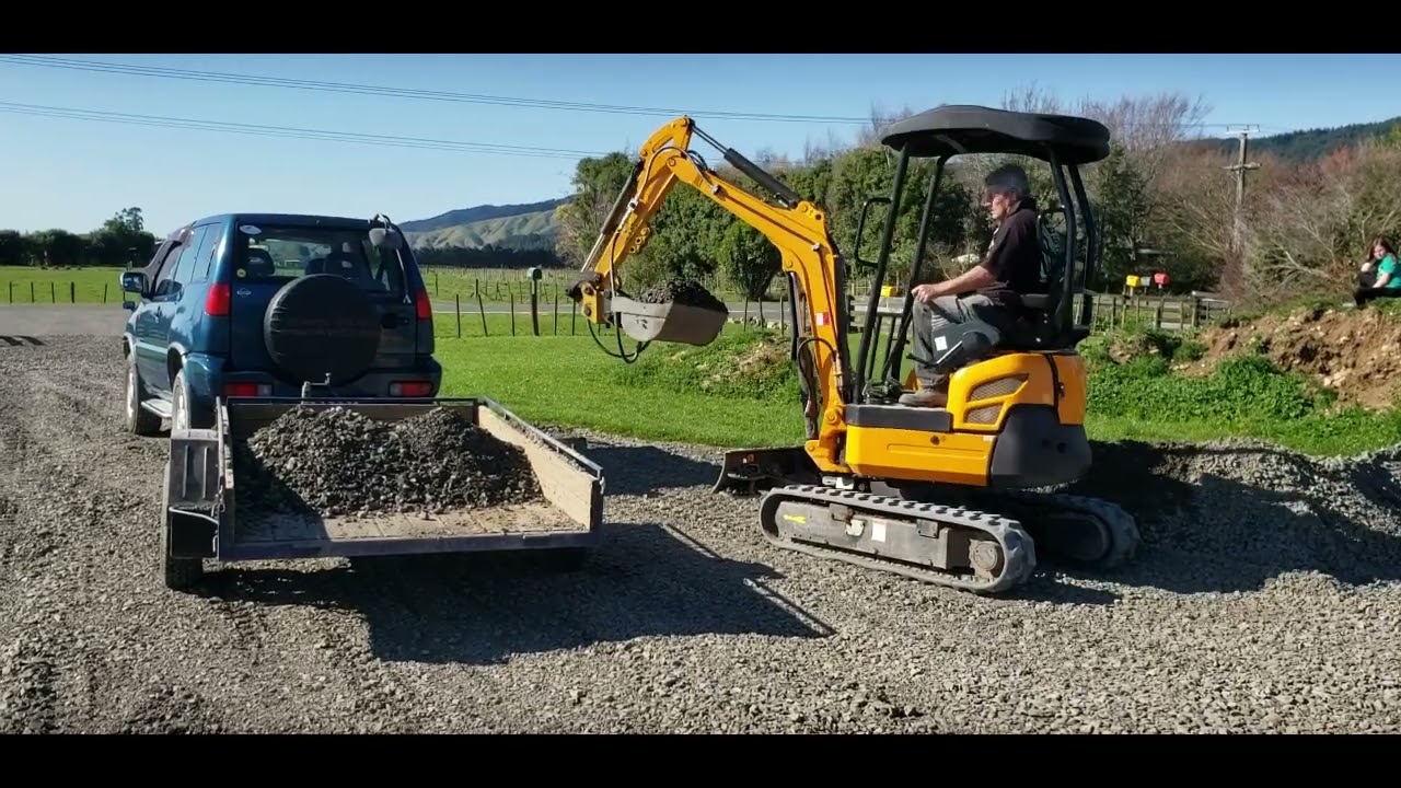 Doing Driveways | Rhino XN20