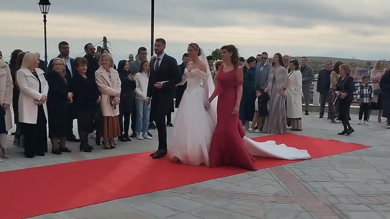 ΕΝΑΣ ΥΠΈΡΟΧΟΣ ΓΑΜΟΣ ΣΤΗ ΣΙΑΤΙΣΤΑ    10/11/24