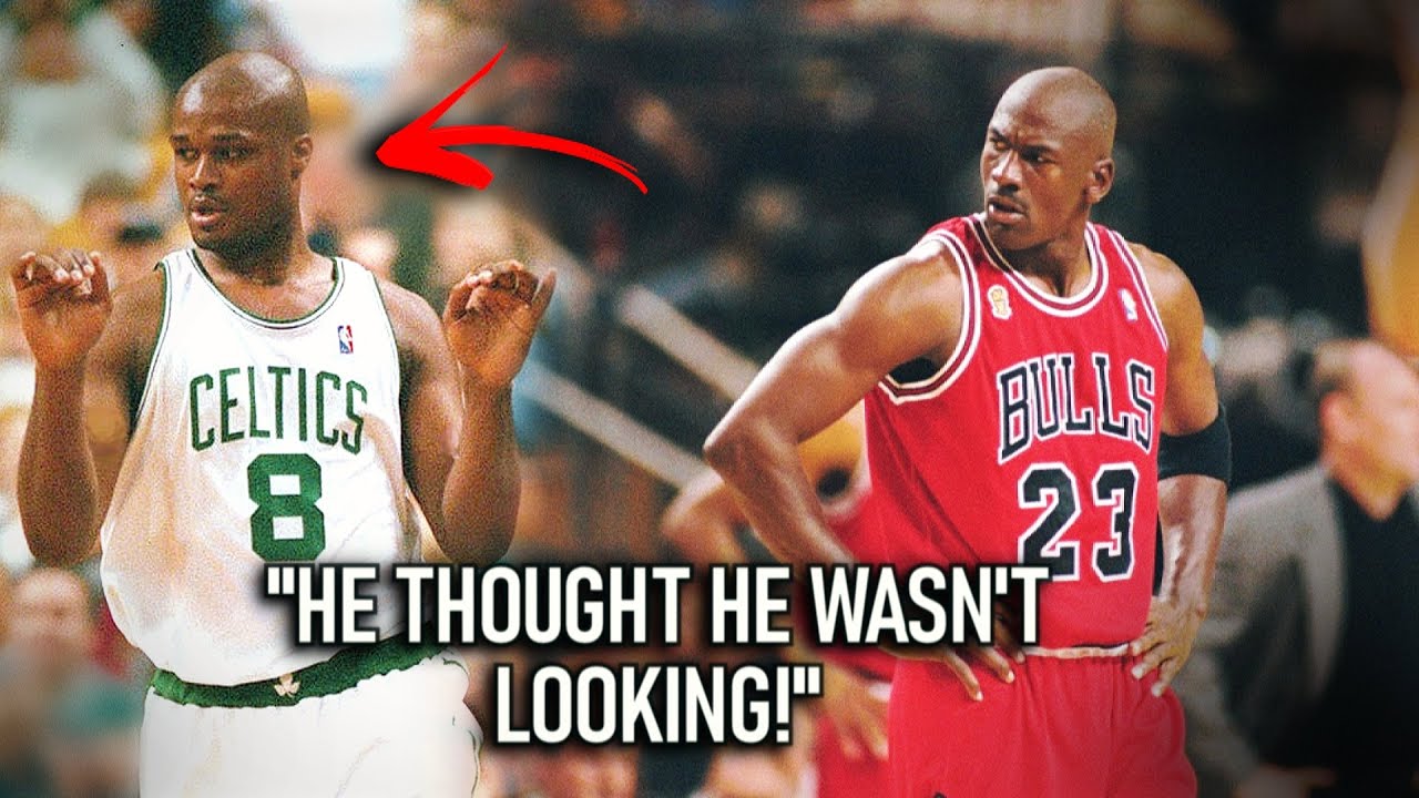 Ему не следовало этого показывать...