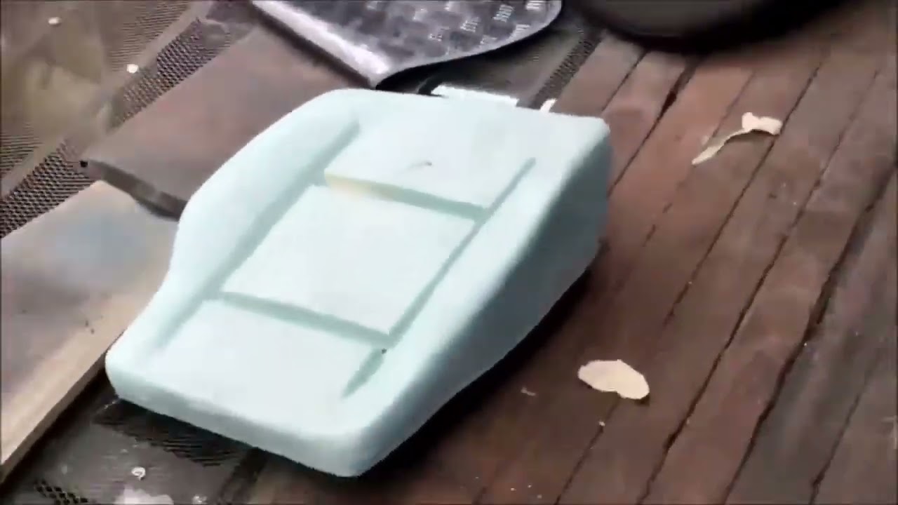 CRESPITO | Como se hace o se fabrica la espuma para carro  artesanalmente moldes en fibra y espuma e