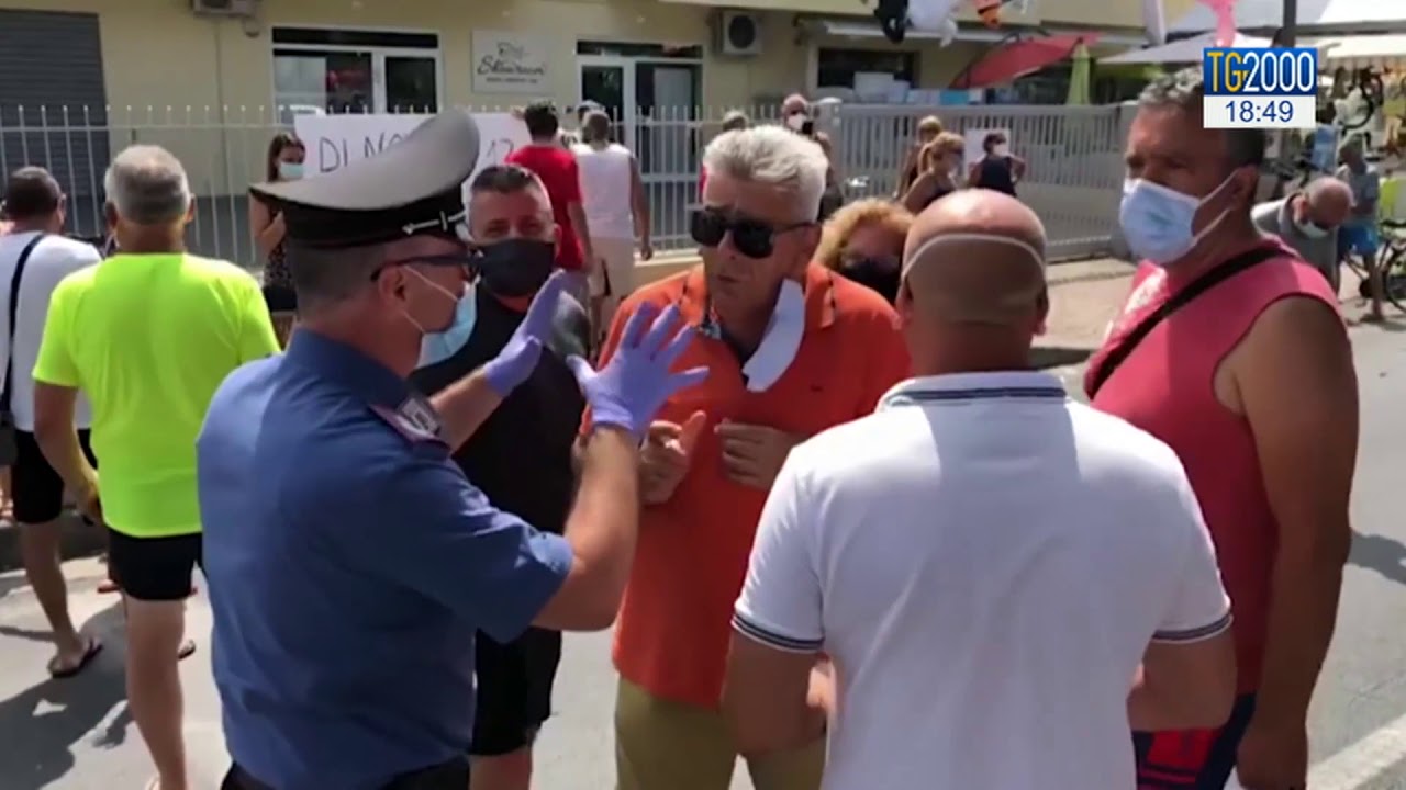 Amantea, migranti positivi al Covid. Arriva l'esercito per calmare cittadini preoccupati