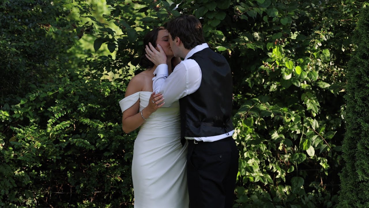 Lydia & Ethan | Leiper's Fork, TN Wedding