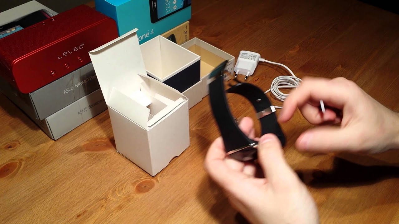 Samsung Gear S - unboxing, MediaTester