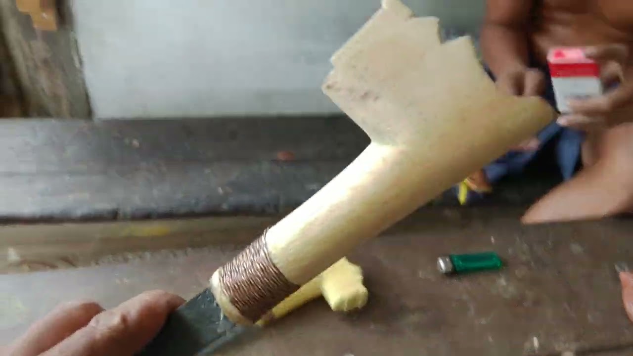 Tukang Penom Ngaga ulu duku ngau sarang duku Tusun ke 3