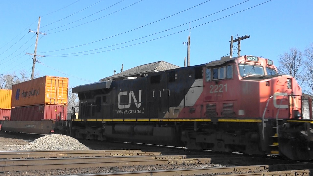 CN 2273 Leads a Stack Train, West Chicago, IL