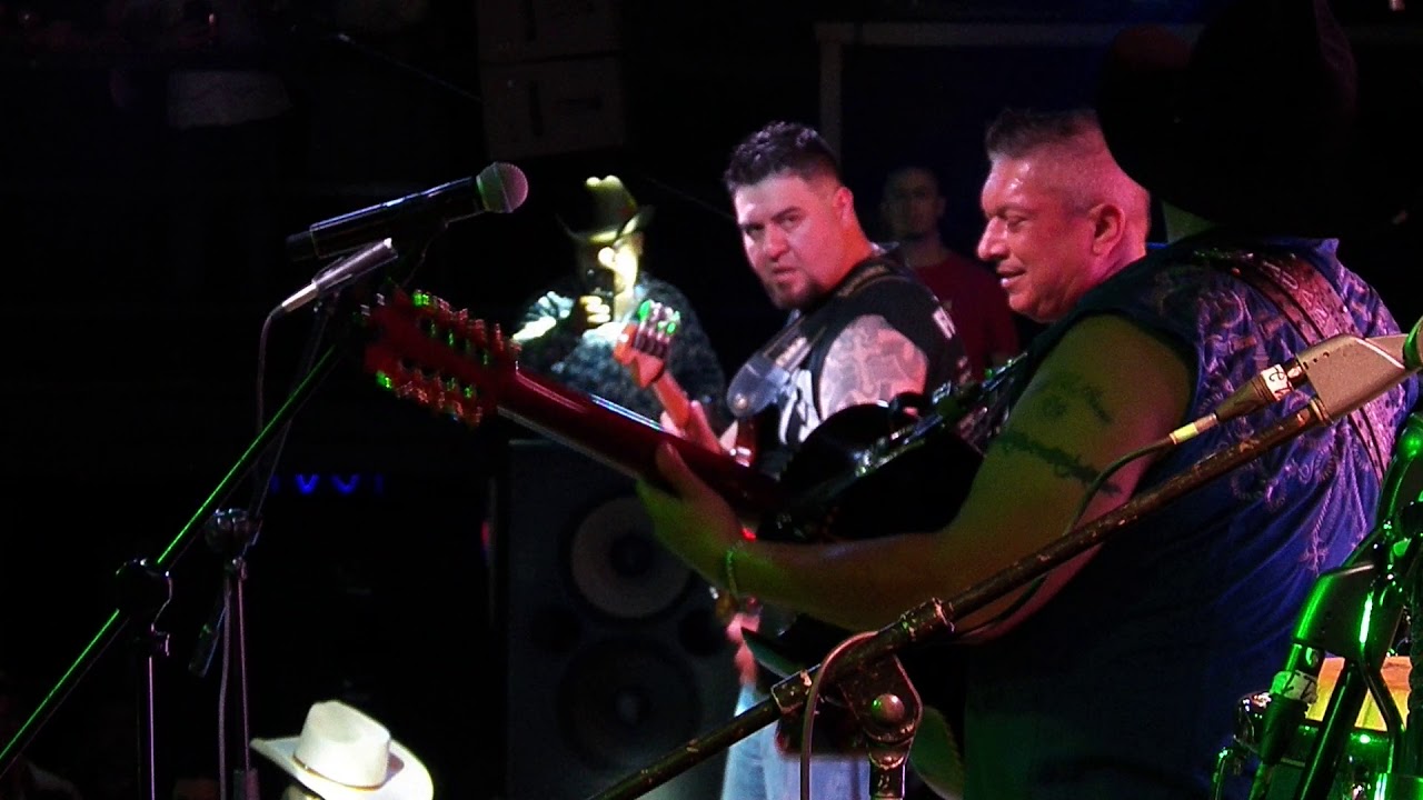 Jaime De Anda y Juan P Moreno Escenario Toma Rencuentro Chamacos Conjunto Live Corral Western Club F