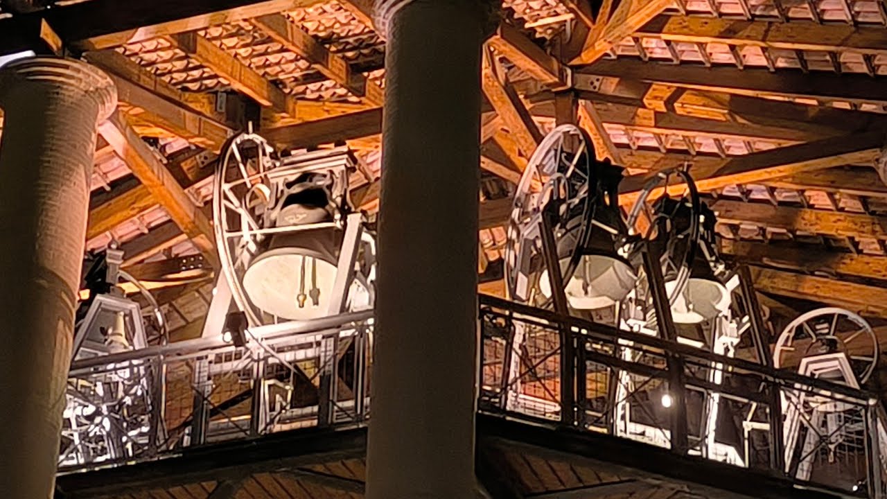 Campane di Desio (MB) Chiesa di San Giovanni Battista. Suonata per la resurrezione di nostro signore