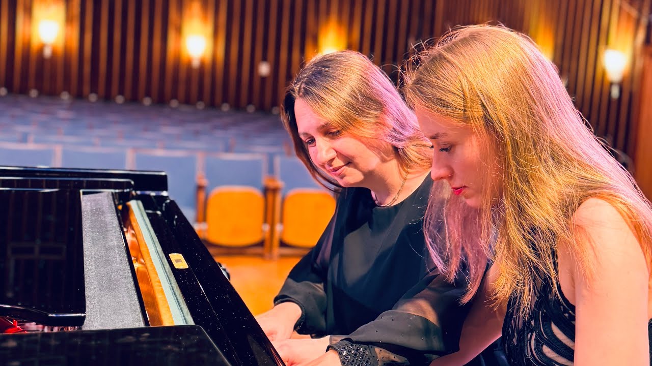 G.Ligeti-Sonatina •Sendesaal Bremen | Klavierduo Cristina Marton-Argerich & Antonia Miller 