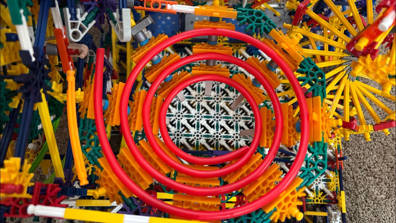 A K’nex Ball Machine