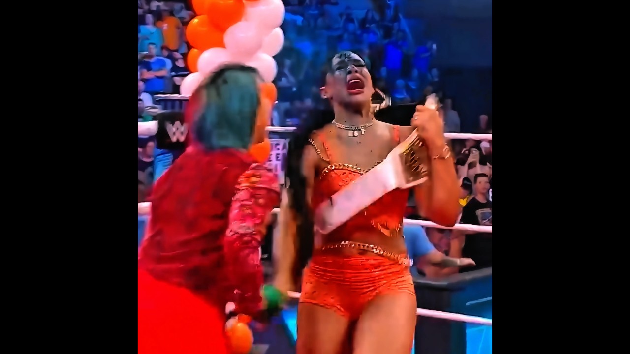 Asuka 🐍😈 Blue Mist Attack On Bianca Belair 🥶😲#wwe #shorts #asuka #biancabelair #viral