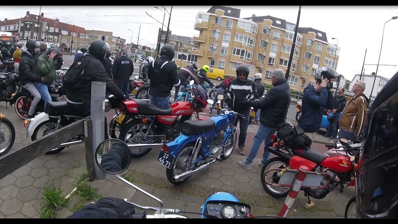 Zundapp meeting stieltjesplein 2022 rijden vanuit Den Haag