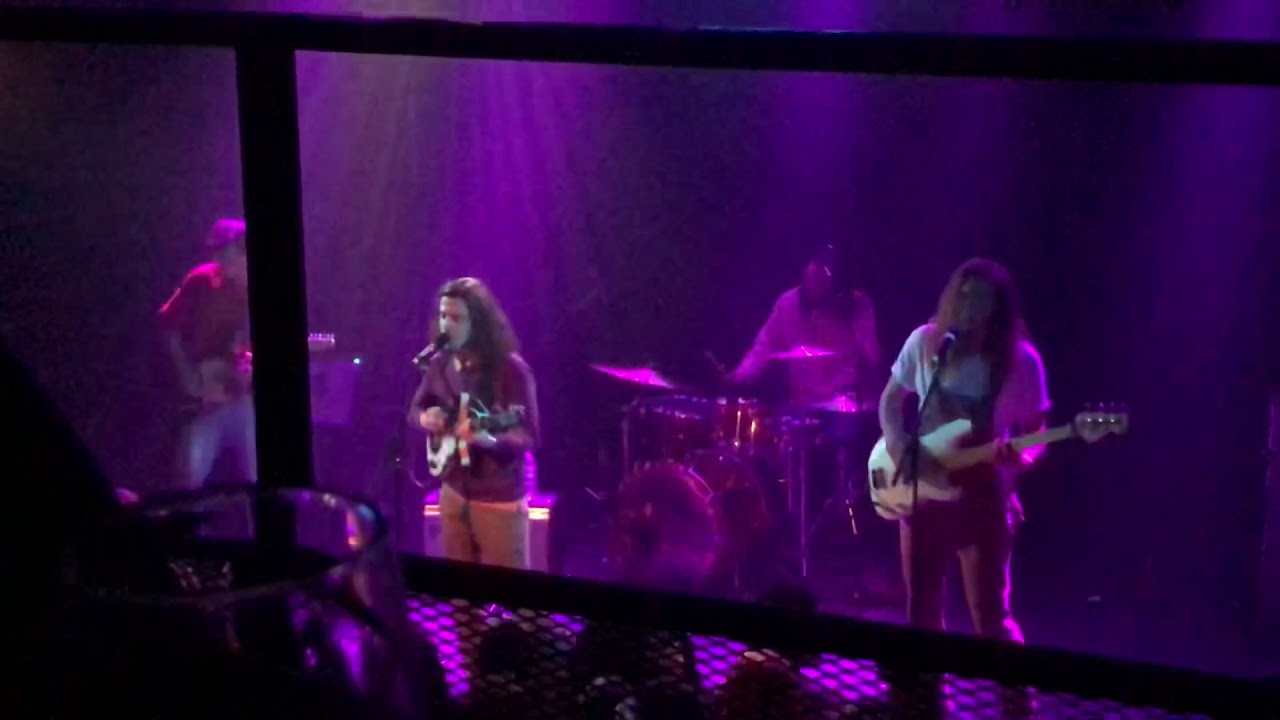 (new song) - peach pit *live*