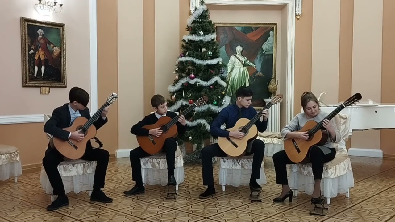 АНСАМБЛЬ 