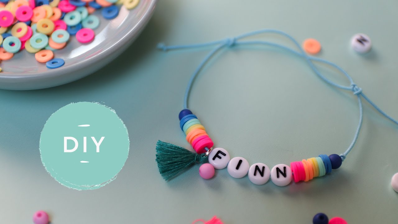 Naam armbandjes maken | Zo maak je een kralen armbandje met naam!