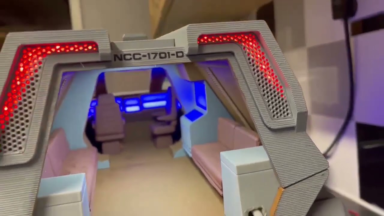 Star Trek Enterprise D Type 6 Shuttlecraft Model kit built and lit