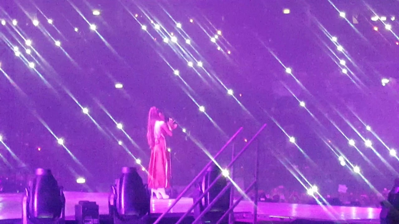 Ariana Grande - Dangerous Woman Tour Rome (15.06.17) LIVE