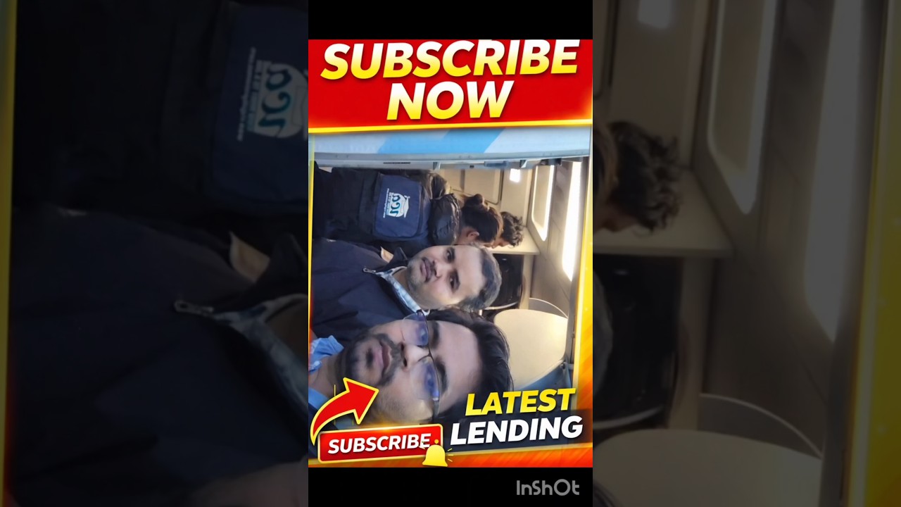 Pilot View Landing at Delhi Airport | 4K Plane Window View