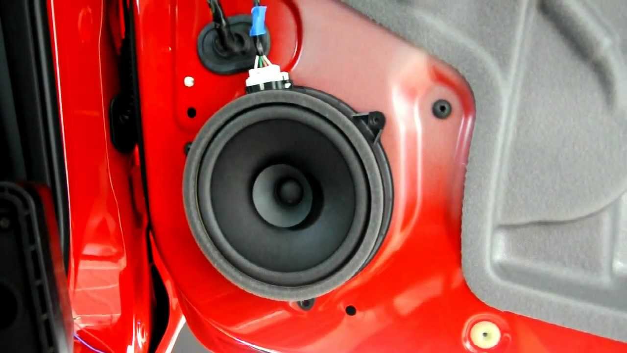 bose 101 in ford ranger CRY in ORI.AVI
