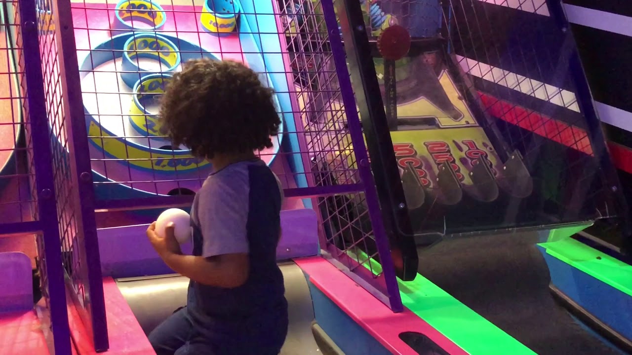 Amin and Omid Fun Playtime in launch