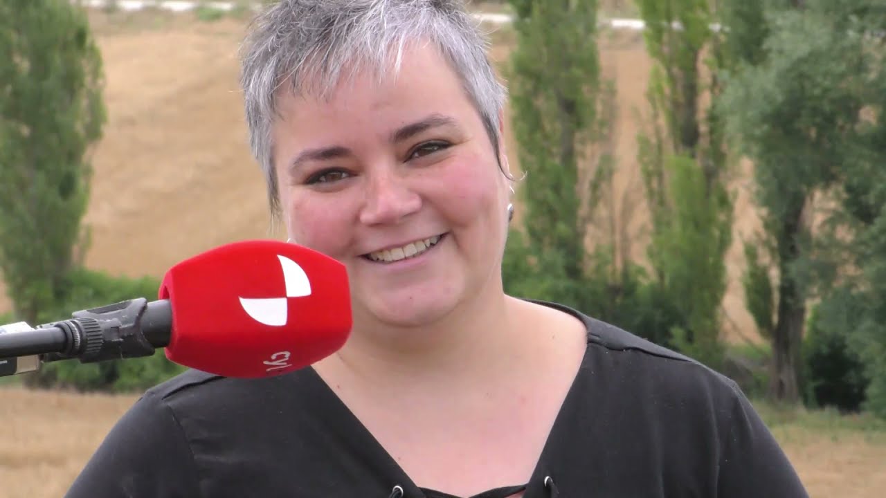 Cristina Zagaleja - Baile llano de Riofrío de Aliste (Julia Chimeno) | Con la música a todas partes