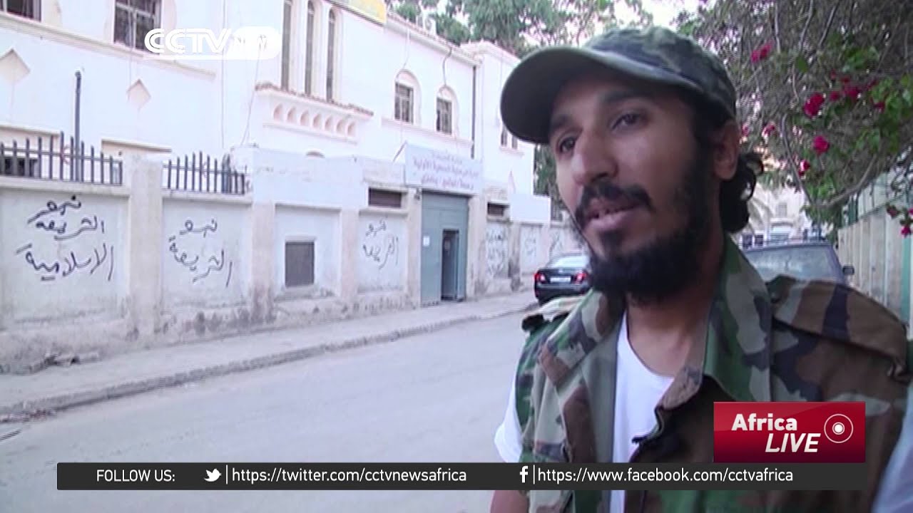 Libya Benghazi Destruction: Continued Fighting Leaves City in Ruins Displacing Thousands