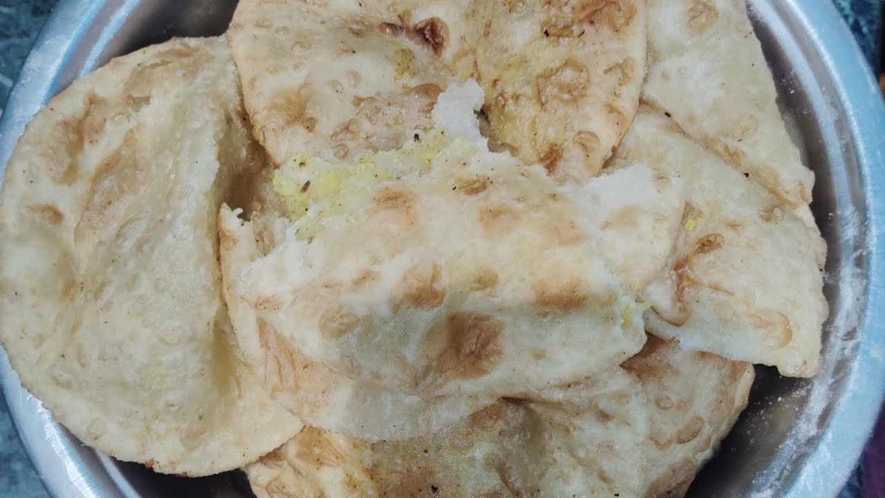 বাড়িতে আজকে রাধাবল্লবী বানালাম । খেতে দারুন হয়েছে 👌👌🤤🤤
