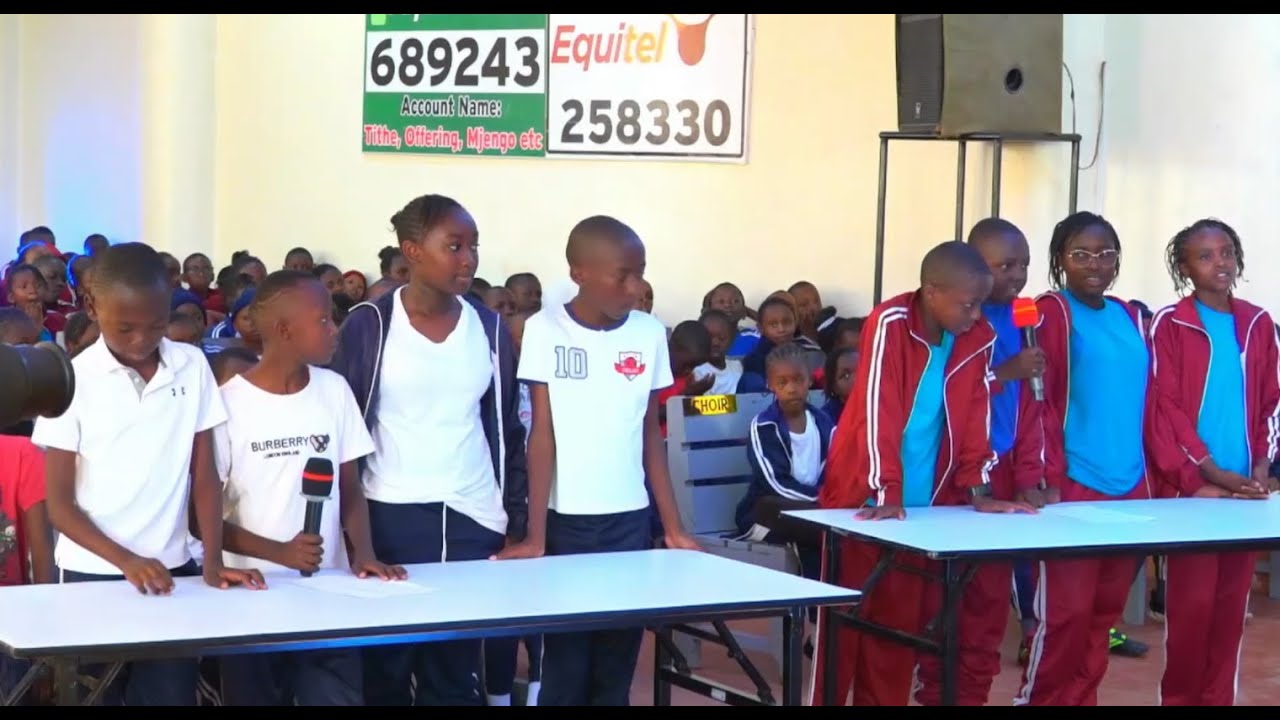 Brain League Episode 1 - Grade 6 vs Grade 7 Trivia competition