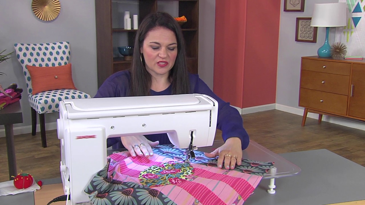 How to expand piecing and appliqué for your quilt on Fresh Quilting with Anna Maria Horner (201-1)