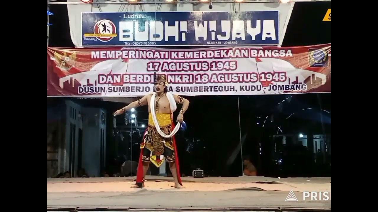 Tari remo putra ludruk Budhi wijaya.