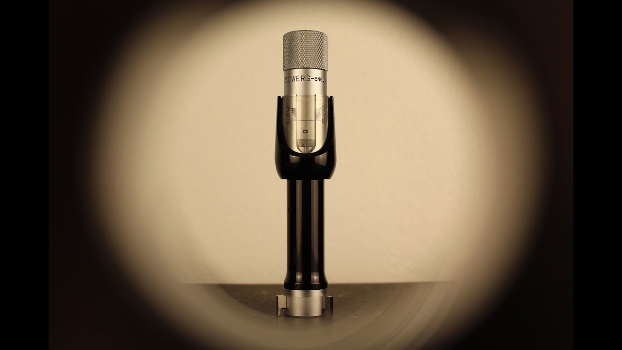 Calibrating an inside micrometer