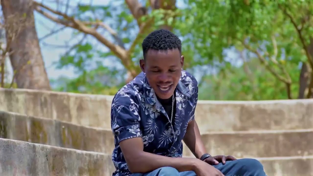 Undiwuziletu by Jack Cee (official video) MC Records prod by Jack Cee
