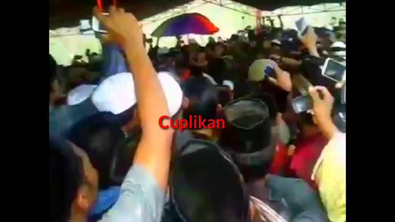 PEMAKAMAN Mursyid Tarekat Lombok TGH. SIBAWAIHI MUTAWALLI