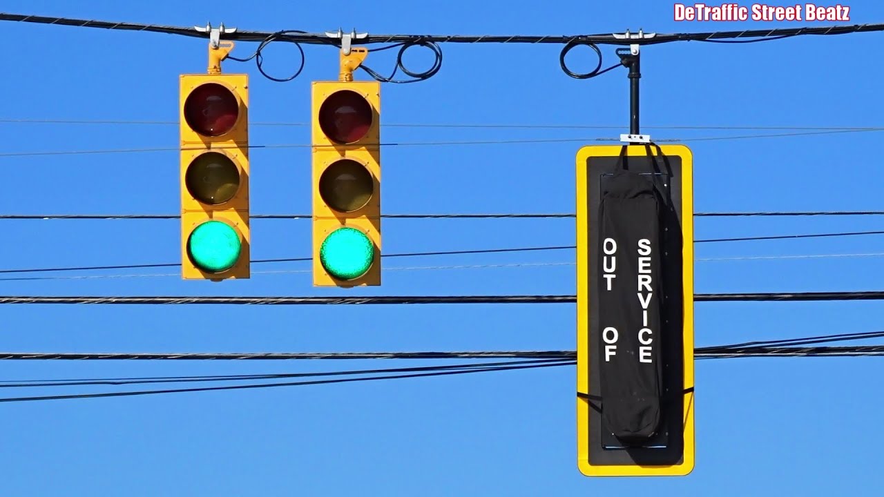 New Temporary Traffic Lights During Construction | 15 Mile & Kelly