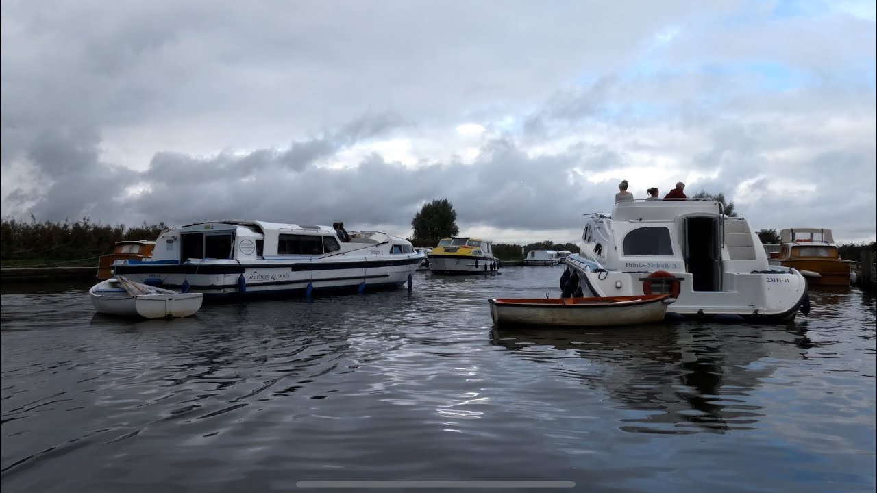 It’s late September but it’s still busy busy at the bridge!