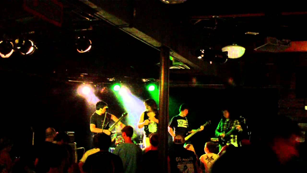 Rebuild The Barrier LIVE @ The 86 (06.09.12)