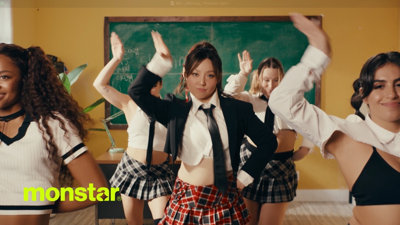 MIN (민) | &ldquo;SHIMMY&rdquo; Choreography Video